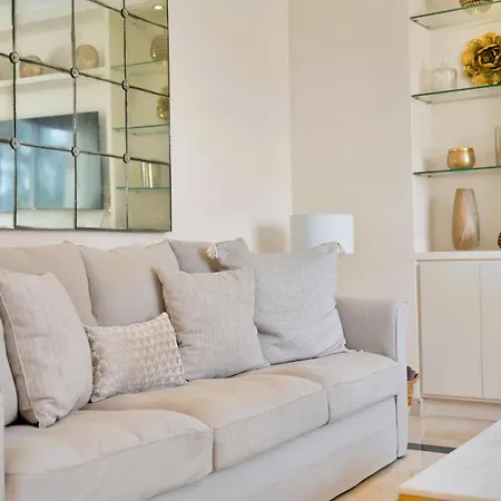 Penthouse Sea Views In Golden Mile, Puente Area Apartmán Marbella