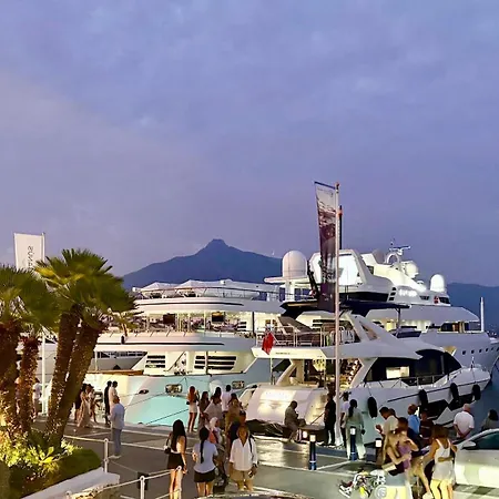 Apartamento Penthouse Sea Views In Golden Mile, Puente Area *