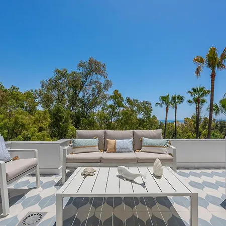 Apartamento Penthouse Sea Views In Golden Mile, Puente Area *