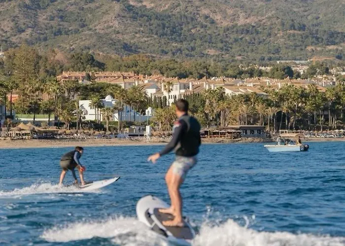 Penthouse Sea Views In Golden Mile, Puente Area Apartament Marbella