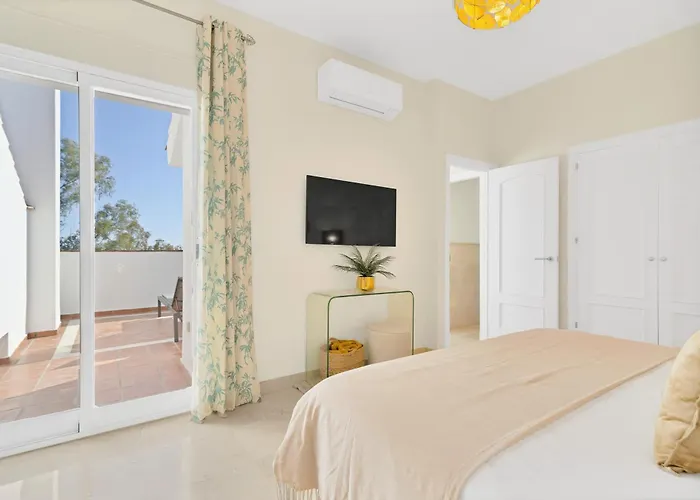 Apartament Penthouse Sea Views In Golden Mile, Puente Area *