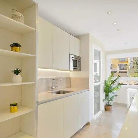 Penthouse Sea Views In Golden Mile, Puente Area 公寓 马尔韦利亚