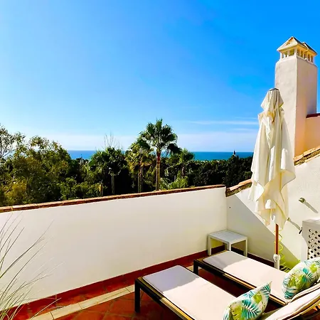 Penthouse Sea Views In Golden Mile, Puente Area * Marbella