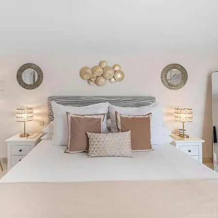 Penthouse Sea Views In Golden Mile, Puente Area * Marbella